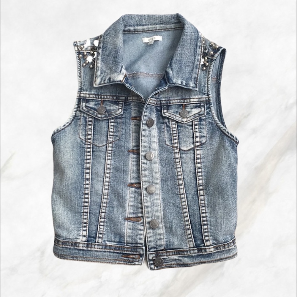 Chiqle Jean vest in size Small